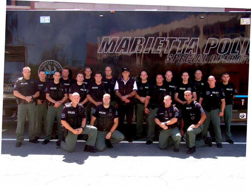 The Marietta PD SWAT with The Gunny R. Lee Ermey (center)