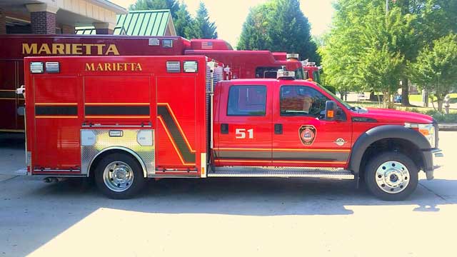 2014 Ford F-550 4 x 4